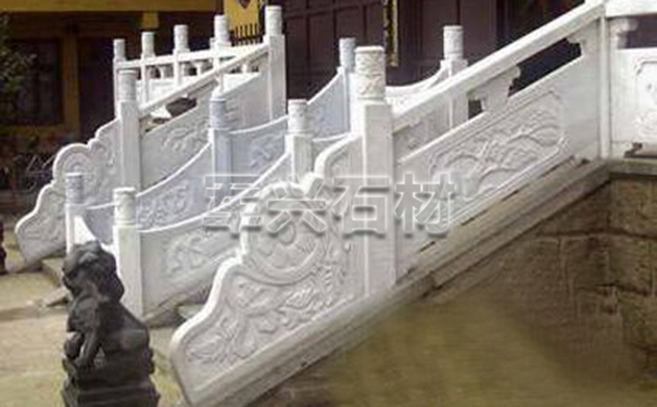 上海雪花白扶梯栏杆