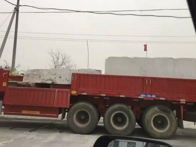 雪花白石材发往上海